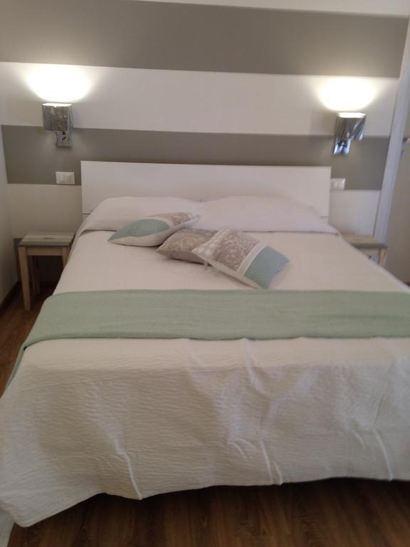 Suite Simonetta Sarzana Exterior foto