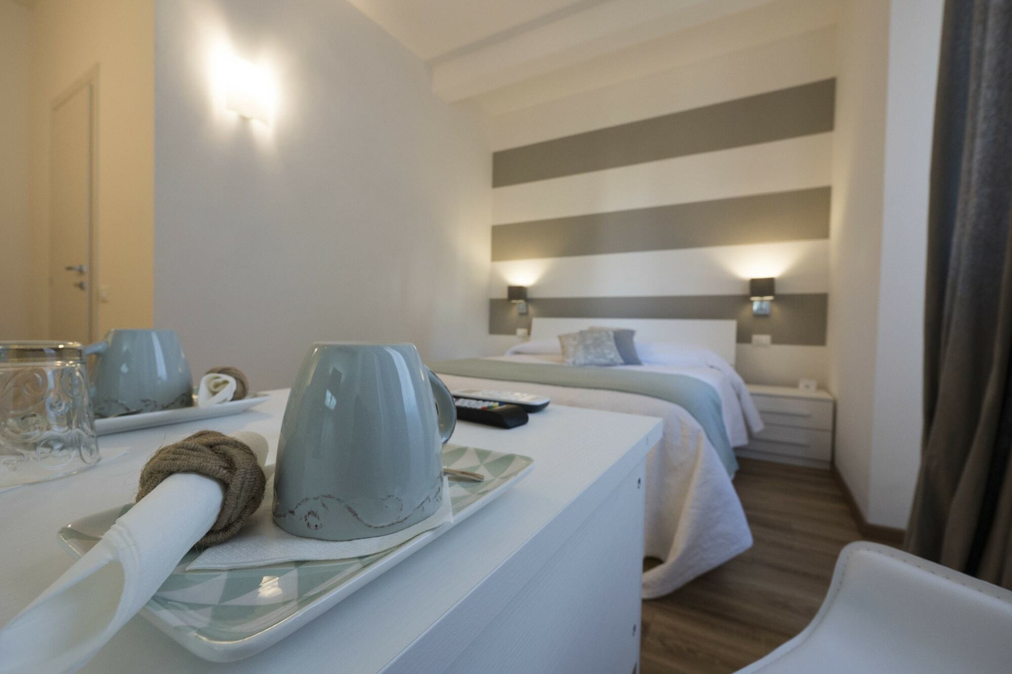 Suite Simonetta Sarzana Exterior foto